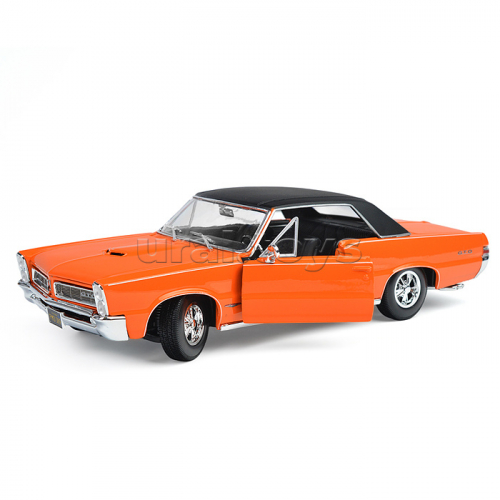 Машинка die-cast  1965 Pontiac GTO, 1:18, оранжевая, открывающиеся двери