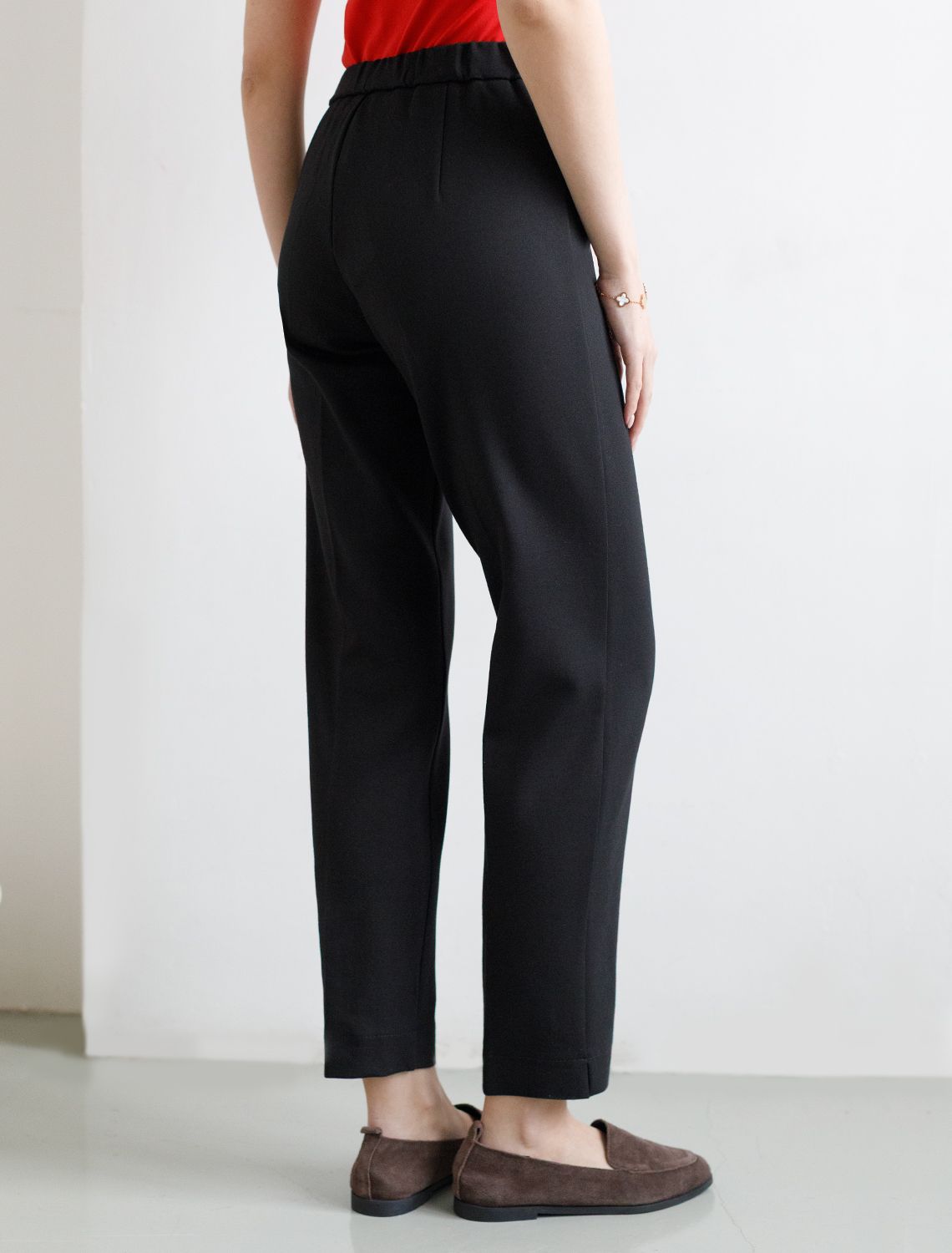 Брюки-дудочки из джерси D44.146 черный