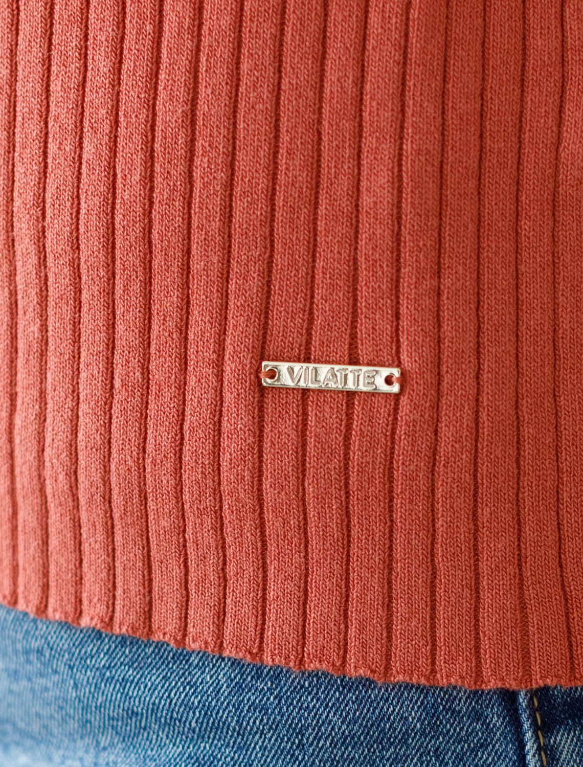 Джемпер тонкой вязки из вискозы с нейлоном D39.337 терракотовый
