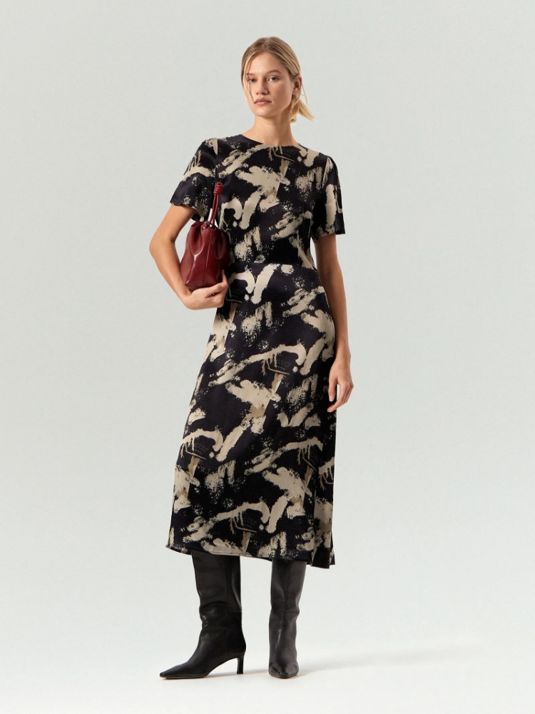 Платье миди из 100% вискозы с принтом ,
100% вискоза ,