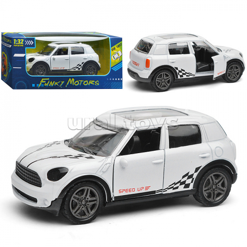 Белая инерционная машинка Хэтчбэк die-cast,1:32, открывающиеся двери