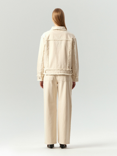Джинсовая куртка oversize с бахромой ,
100% хлопок ,