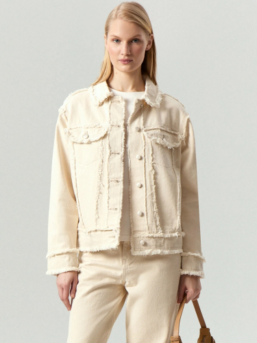 Джинсовая куртка oversize с бахромой ,
100% хлопок ,