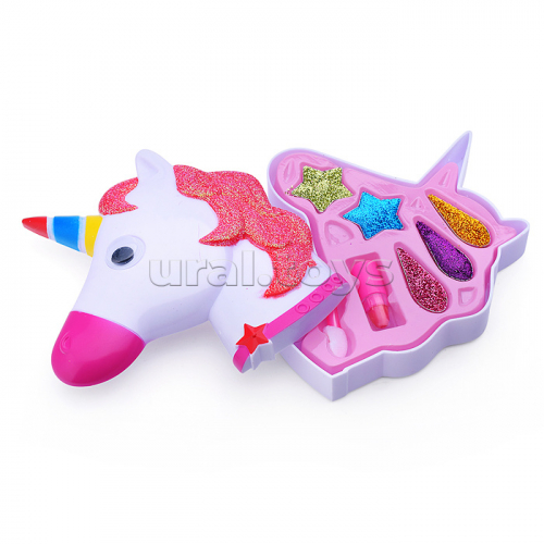 Косметика игрушечная 