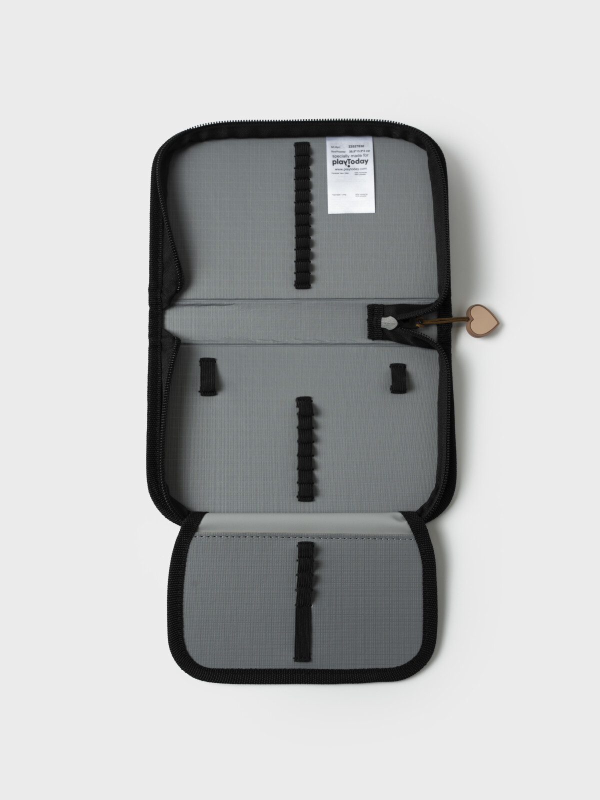 393 р. 421 р. Пенал текстильный для девочек