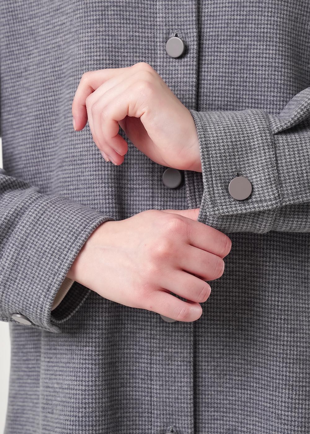 Ст.цена 2500р CLE 156546ввэ Рубашка женская 156546ввэ т.серый/серый