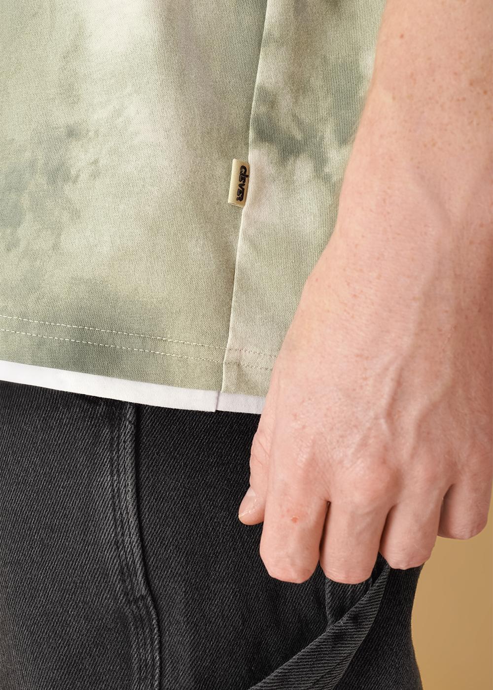 Ст.цена 1249р CLE 452611/05ккн maxi_п Футболка мужская 452611/05ккн maxi_п серый/т.зелёный