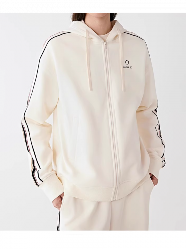 Костюм ICICLE 5105 белый