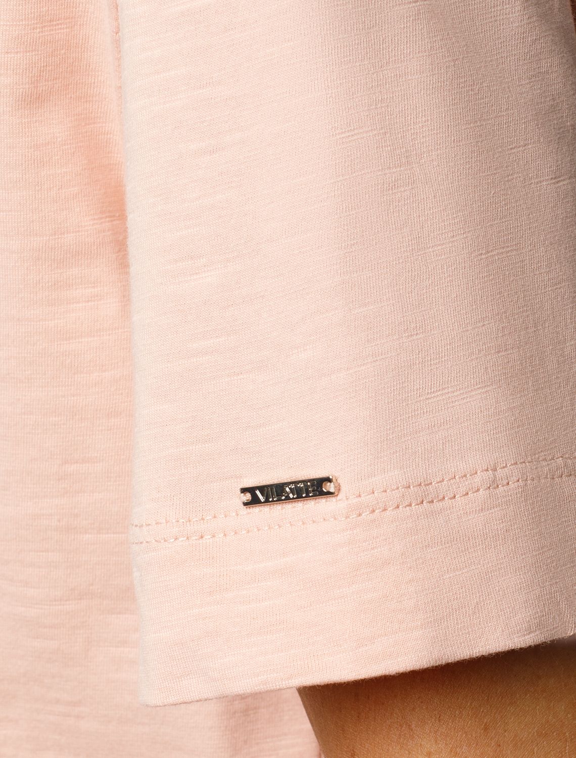 Ст.цена 1390р Футболка из фактурного полотна с авторским принтом D49.071 пудровый_листья