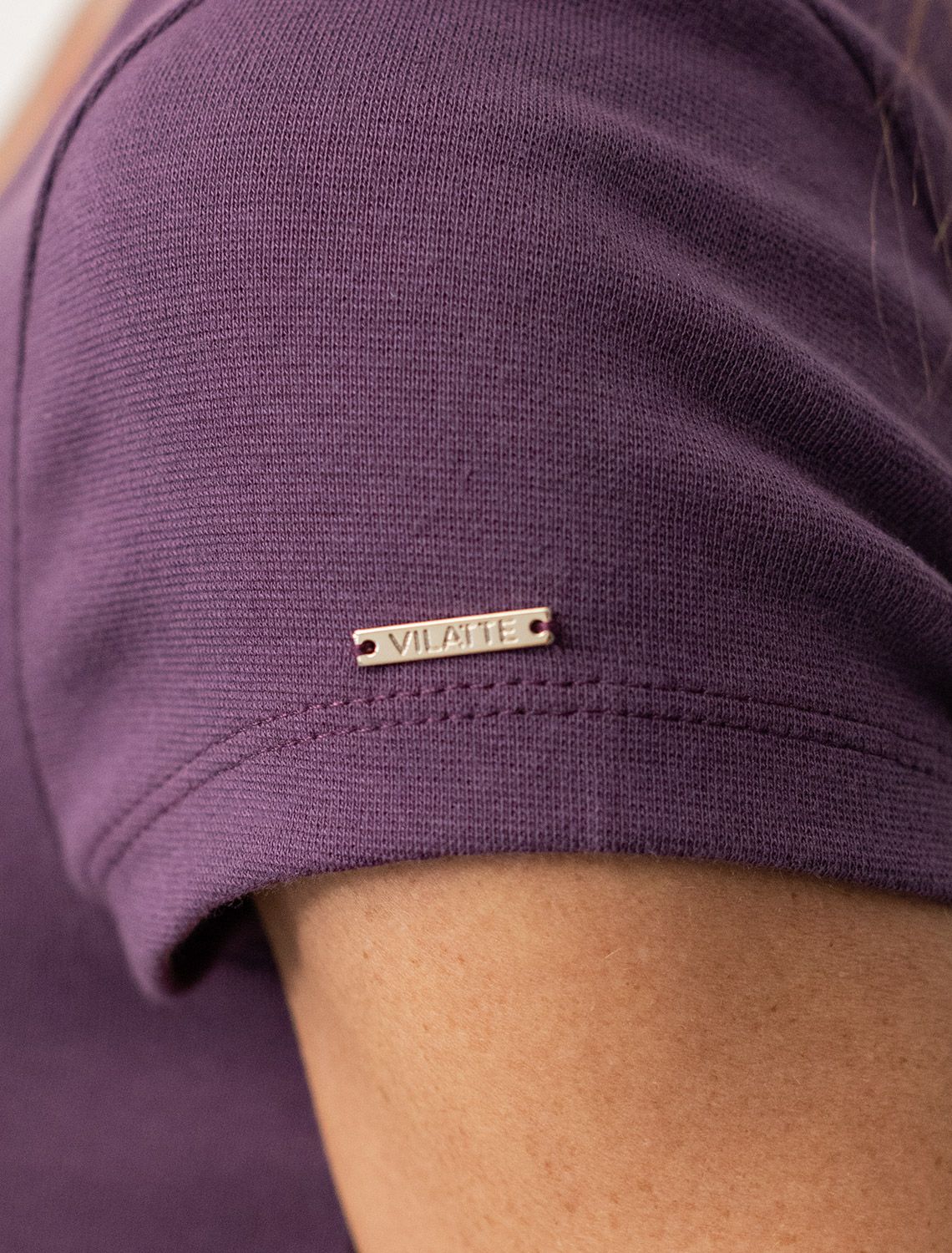 Футболка из плотного трикотажа с плетением риб 1*1 D49.126 бургунди