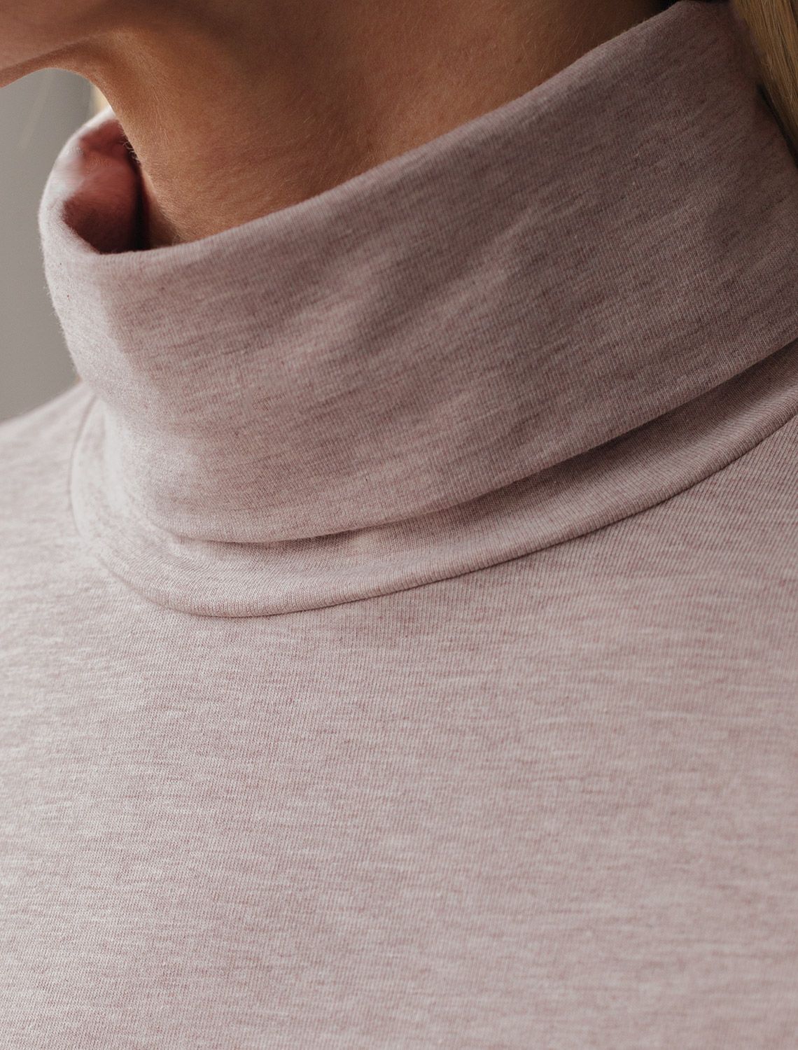 Водолазка из премиального хлопка с эластаном D49.115 кофейный меланж