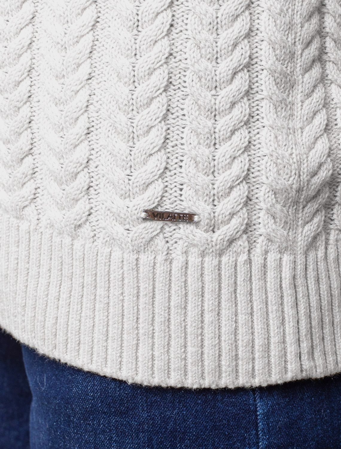 Джемпер фактурной вязки из хлопка с кашемиром D39.349 натуральный белый