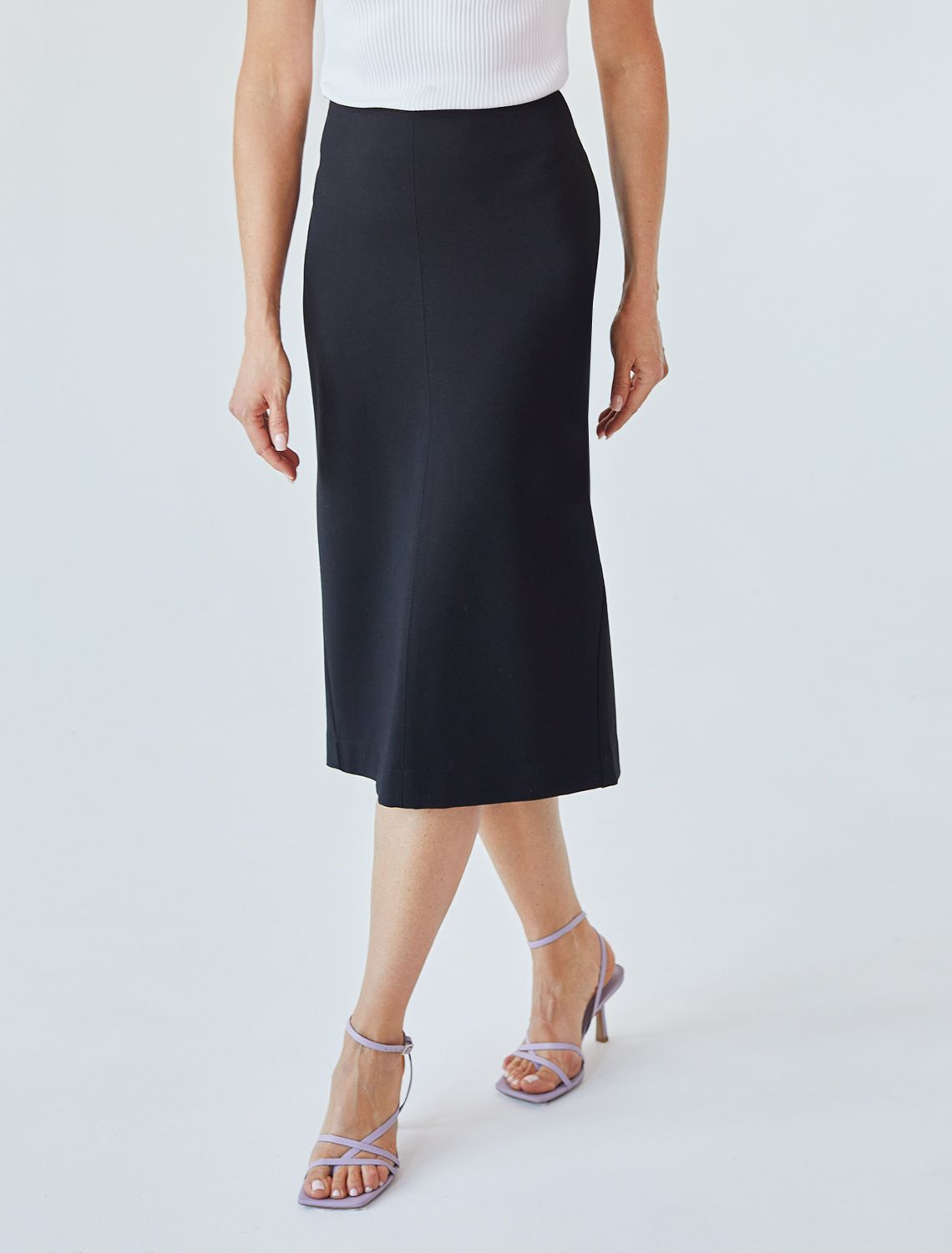 Юбка прямого кроя из джерси D46.053 черный