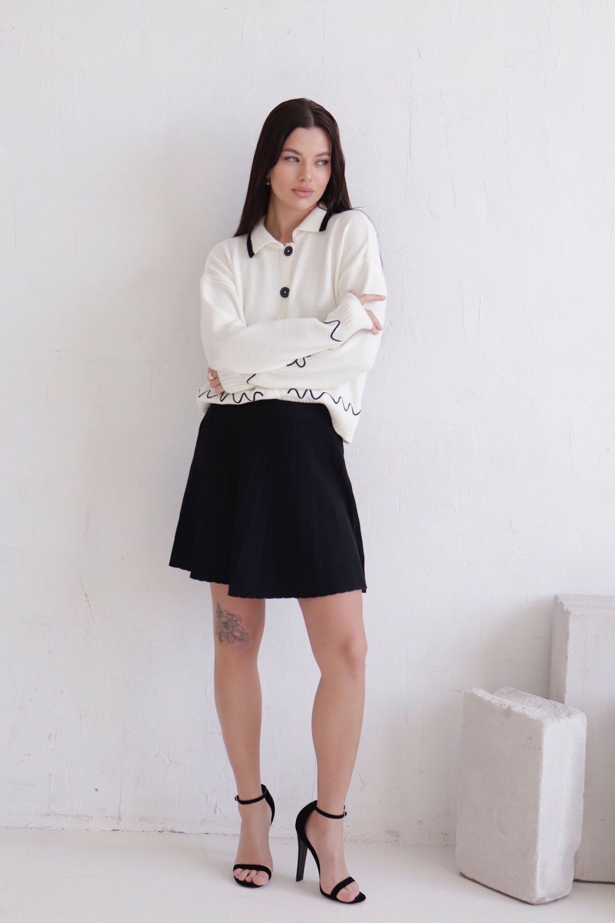 12068 Юбка чёрная вязаная (остаток: 42, 44, 46)