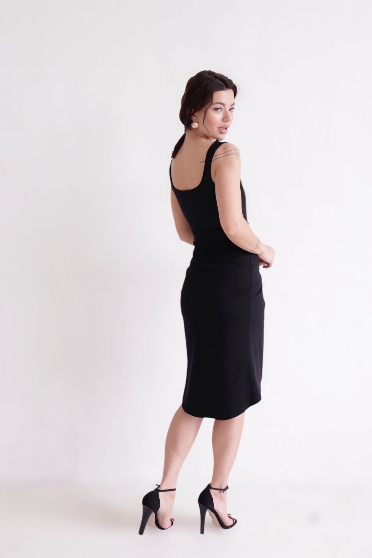 16750 Платье черное (42, 44)