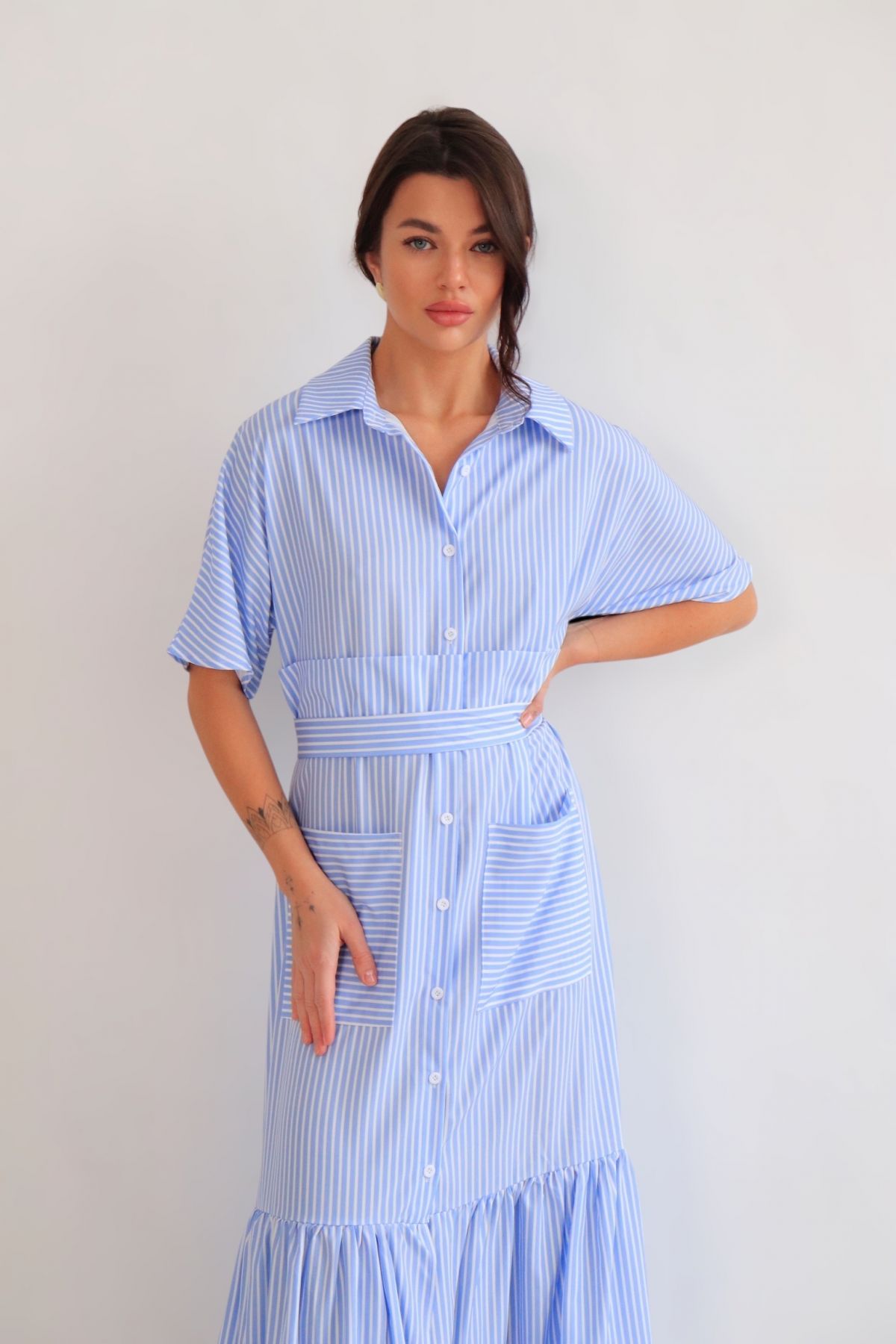 13600 Платье голубое в полоску