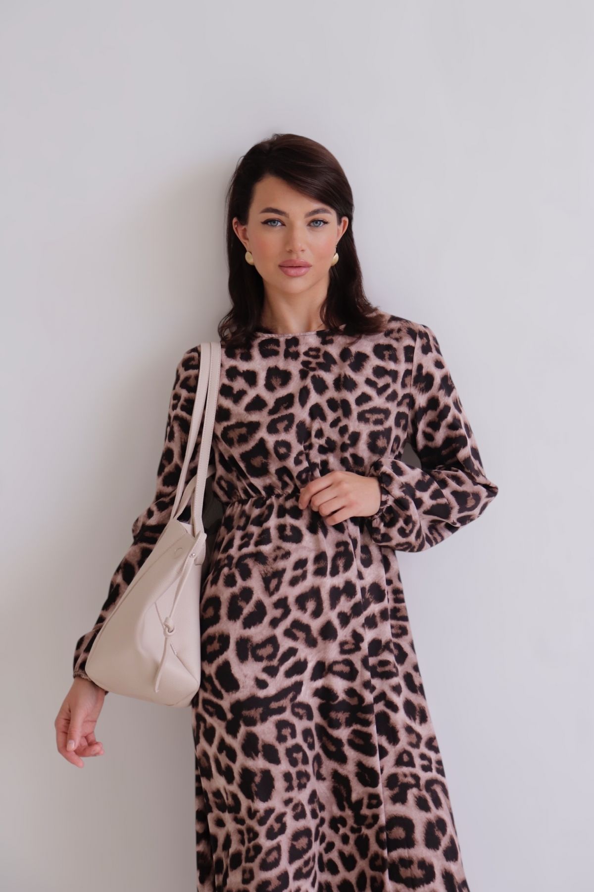 16745 Платье с анималистичным принтом