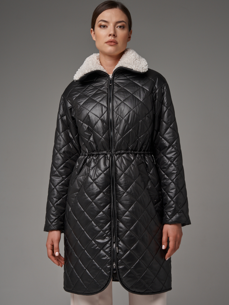 5766 р.  11677 р.  Плащ женский черный