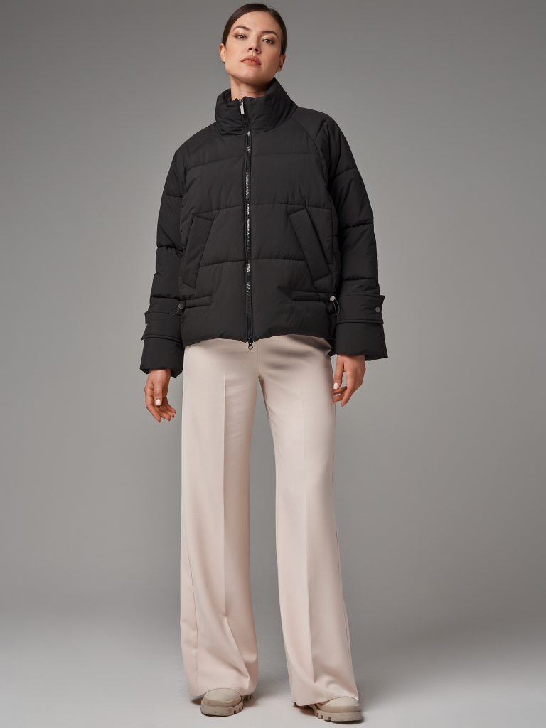 3926 р.  6490 р.  Пуховик женский черный