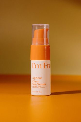 Солнцезащитная сыворотка для лица I'm from Apricot Clear Sun Serum SPF50+ PA++++ 10ml