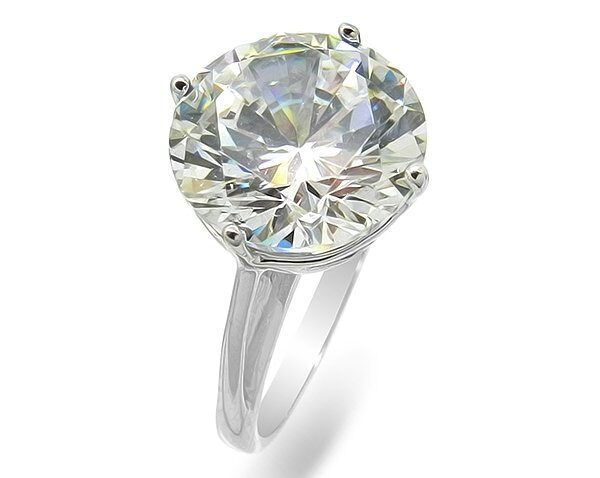 Кольцо из серебра куб.циркон., ЗК1100386