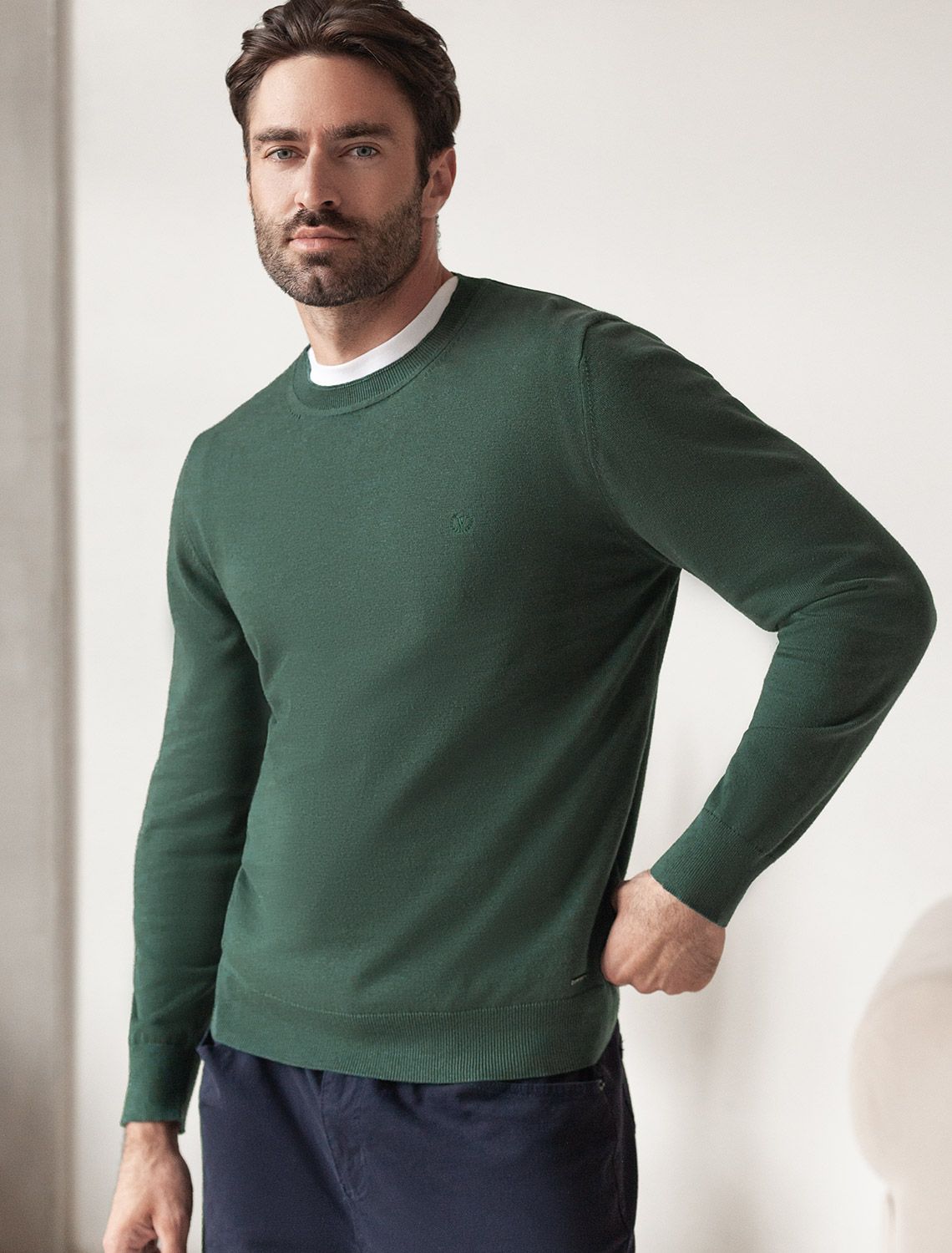 Джемпер с круглым воротом из хлопка с нейлоном U39.014 дымчатый зеленый