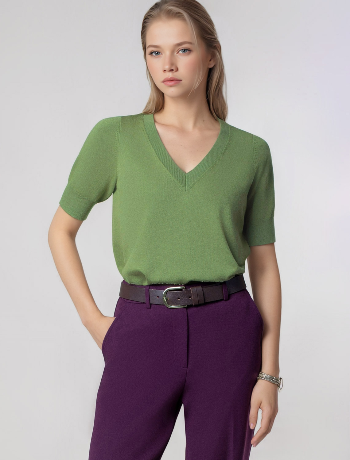 Джемпер тонкой вязки из вискозы с нейлоном