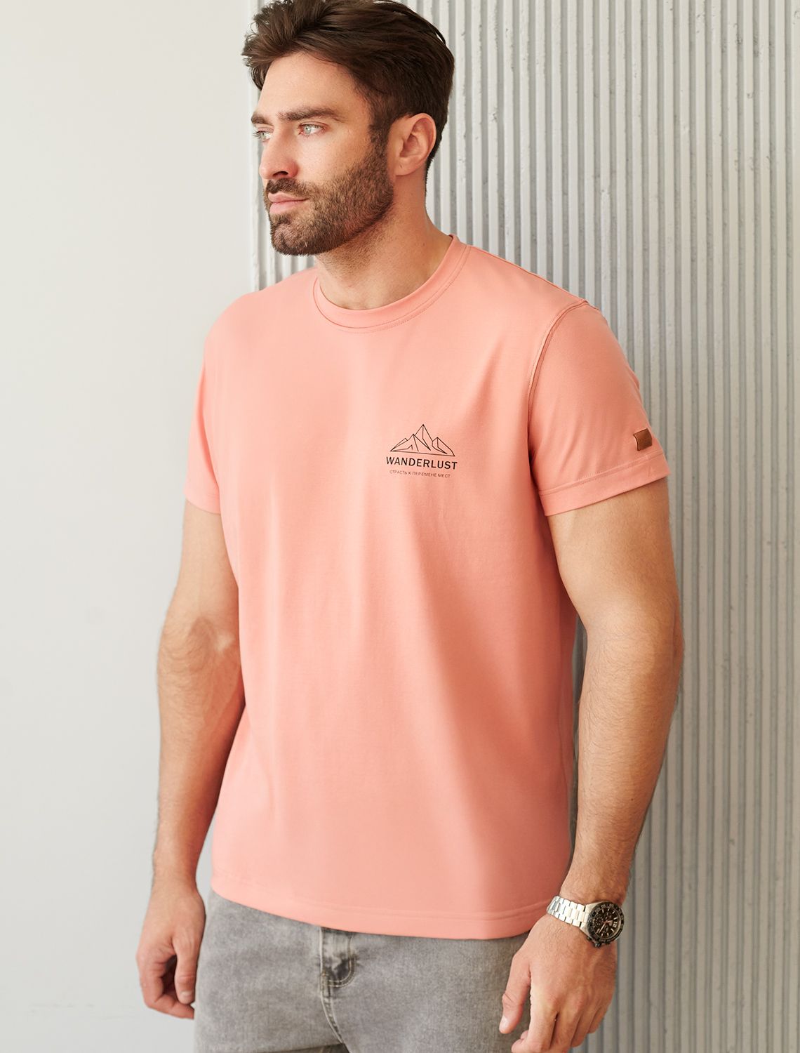 Футболка из премиального хлопка с авторским принтом