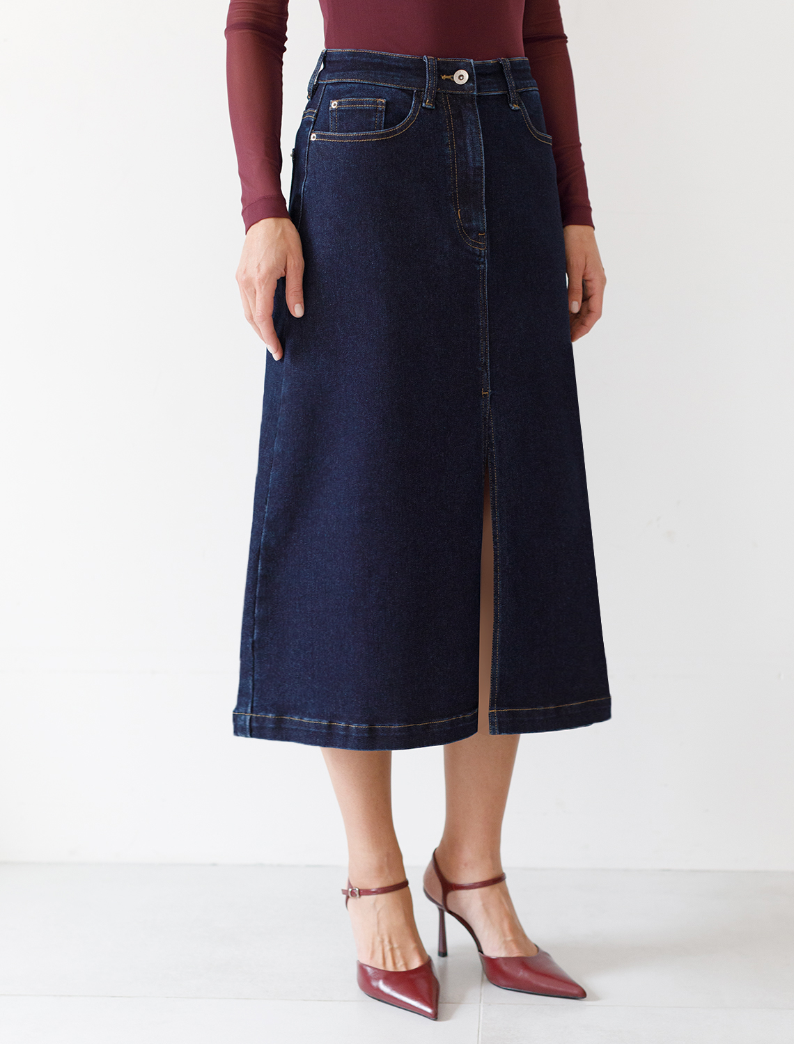 Джинсовая юбка из плотной эластичной джинсы 13.8OZ.