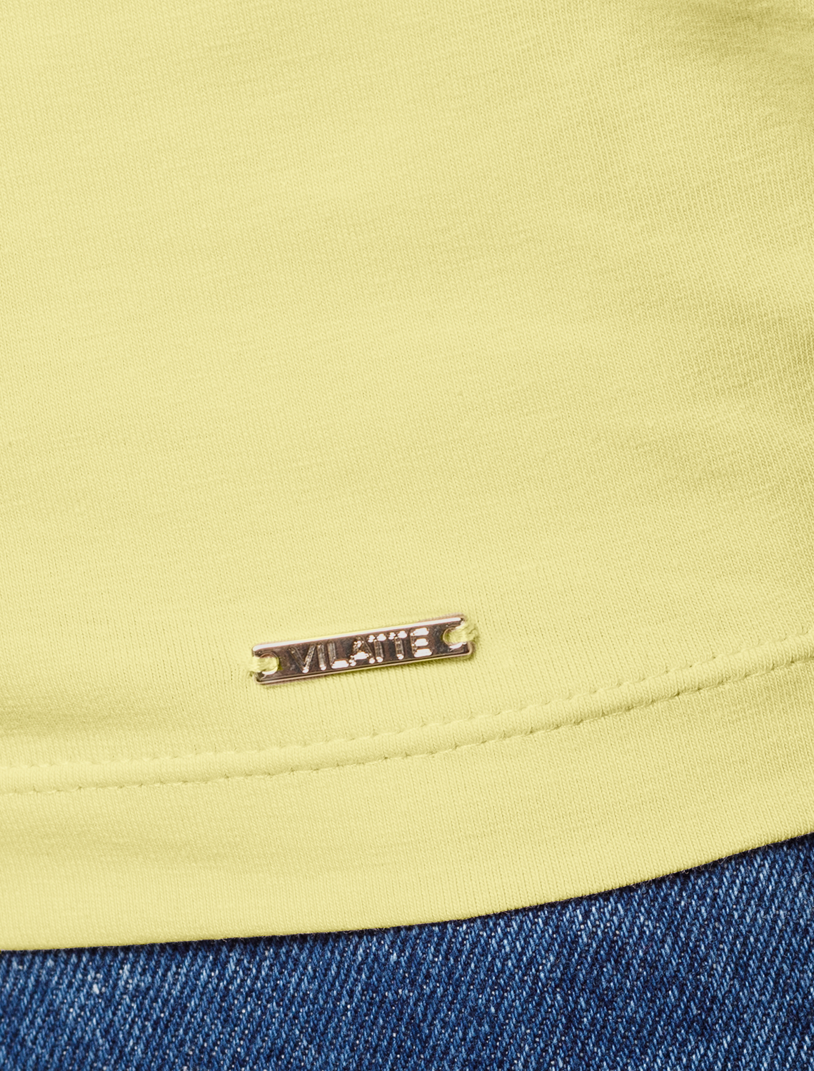 Ст.цена 1290р Футболка из хлопкового облегченного полотна с авторским принтом D49.020 шардоне_листок