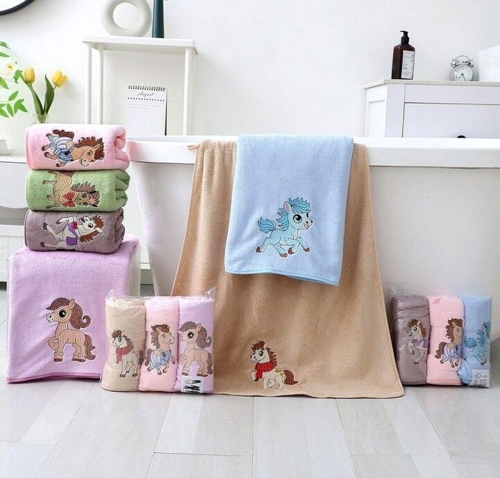 Полотенце из микрофибры с вышивкой