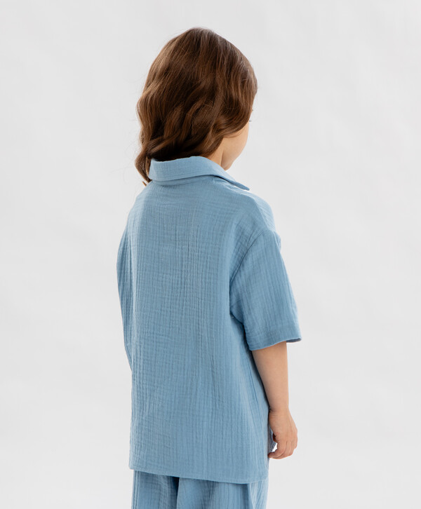 920 р. 1150 р. Рубашка с коротким рукавом голубая для девочки Button Blue