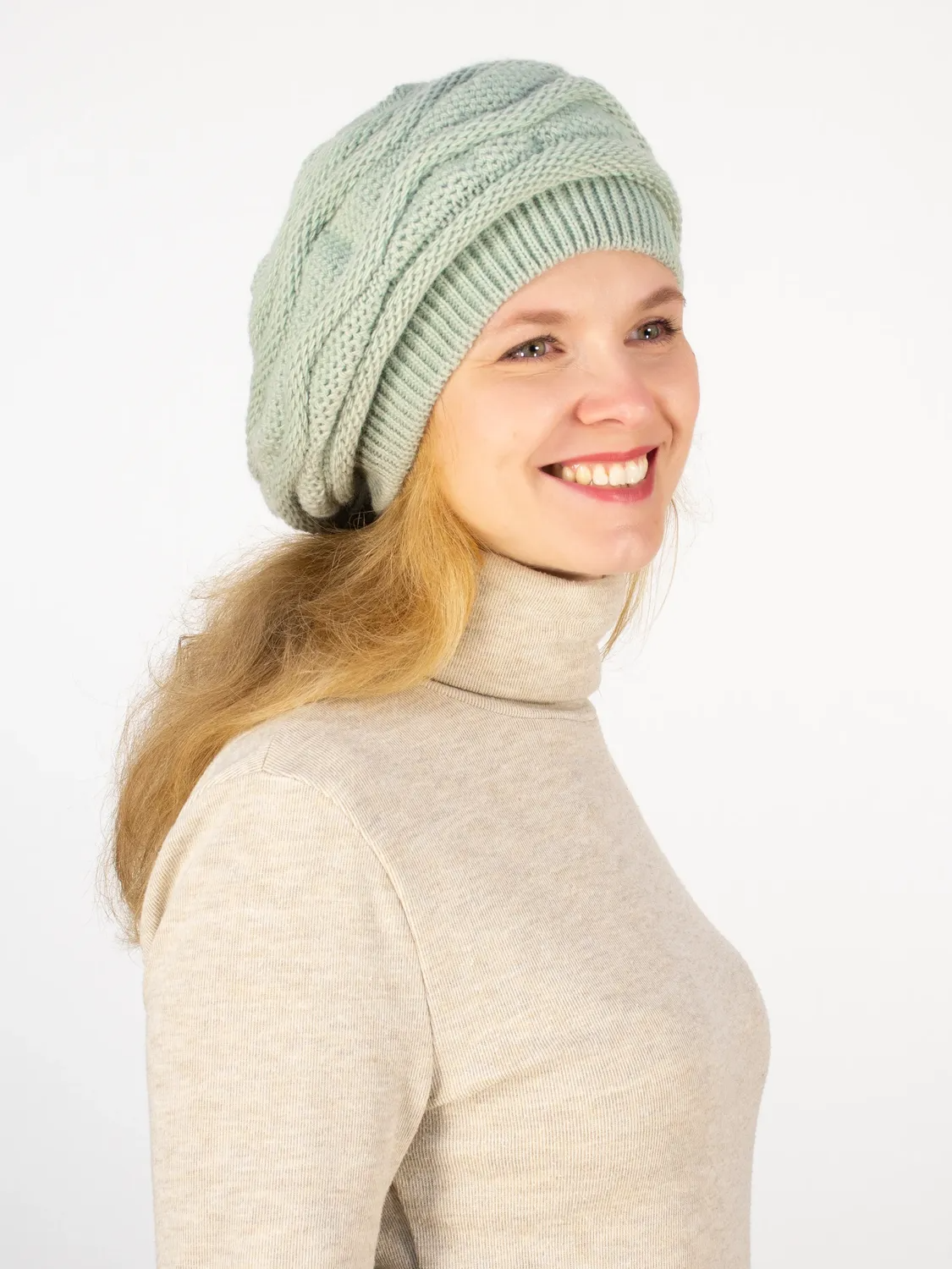 Берет женский весна-осень Рада (Цвет светлая полынь), размер 56-58, шерсть 30%