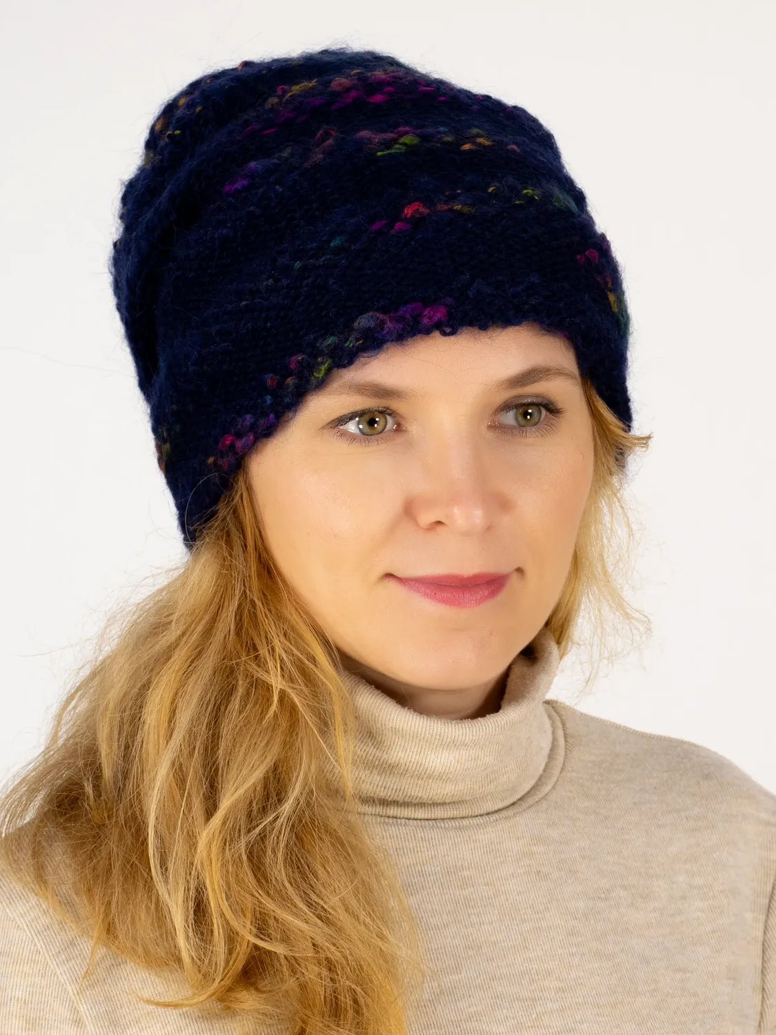 Шапка зимняя женская Сания (Цвет темно-фиолетовый), размер 56-58, шерсть 50%, мохер 30%