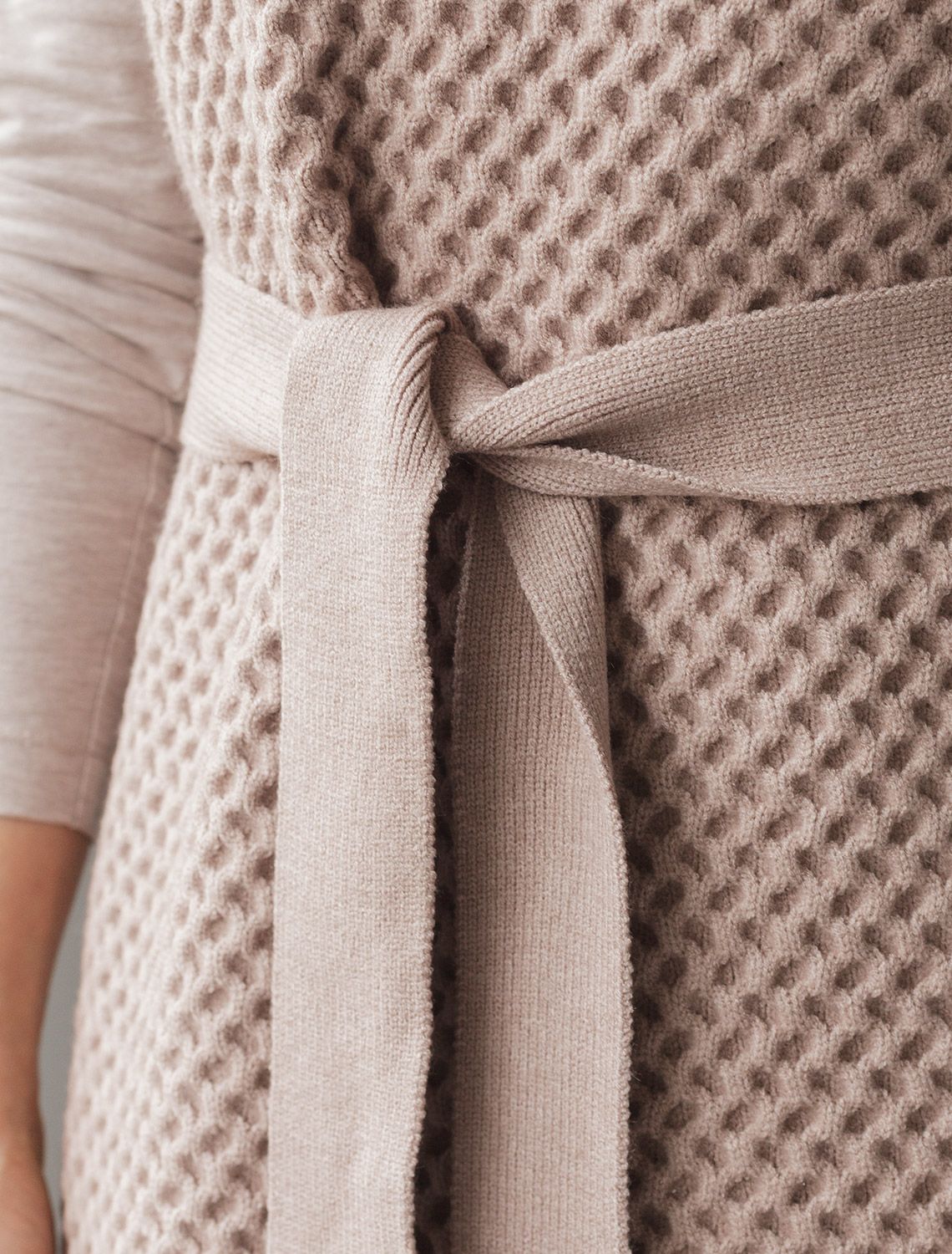 Удлиненный жилет из пряжи с кашемиром D37.018 макиато меланж