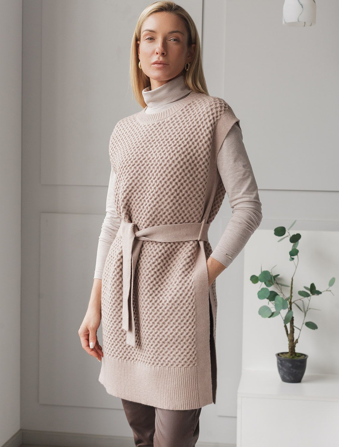 Удлиненный жилет из пряжи с кашемиром D37.018 макиато меланж