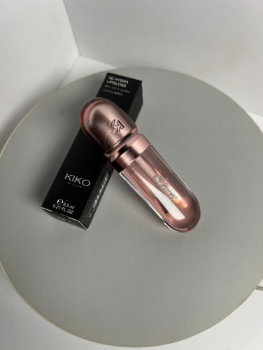 Блеск для губ с 3D эффектом  3D Hydra Lipgloss 03