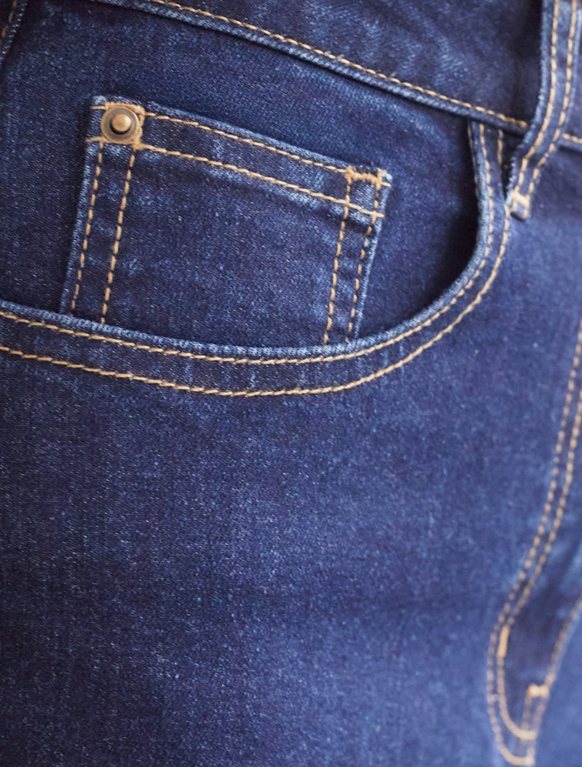 Джинсы клеши из мягкой эластичной джинсы средней плотности 12OZ