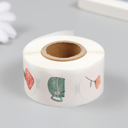 Наклейка бумага «Акварельные рисунки», d=2.5 см, 500 шт. в рулоне, 3×6.5×6.5 см