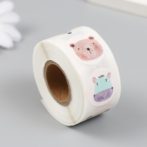 Наклейка бумага «Акварельные звери», d=2.5 см, 500 шт. в рулоне, 3×6.5×6.5 см