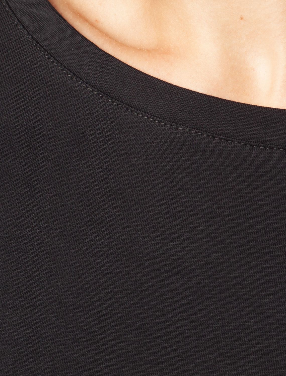 Ст.цена 1290р Джемпер из премиального хлопка с эластаном D49.959 черный