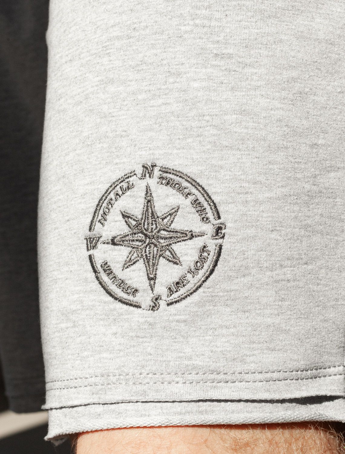 Ст.цена 1690р Шорты из тонкого футера с эластаном U48.003 св.серый меланж