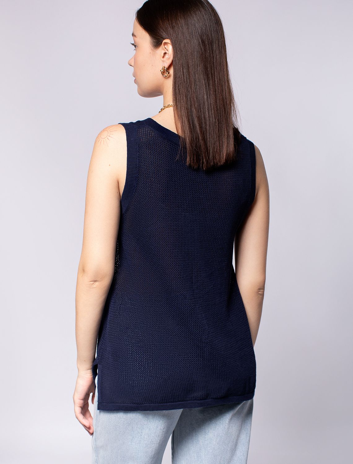 Ст.цена 1490р Летний топ полупрозрачной вязки из хлопка D33.010 темно-синий