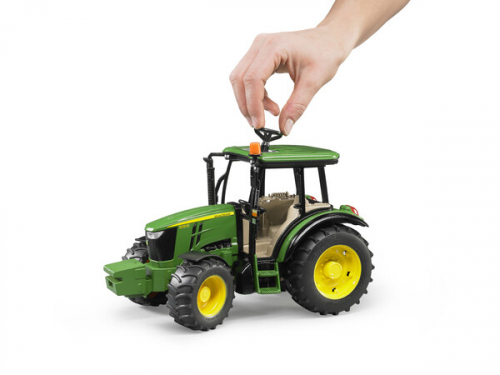 1287 р.  3218 р.  Трактор John Deere 5115M