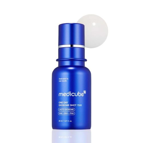 Интенсивная ампула с микроиглами для сужения пор MEDICUBE ONE DAY EXOSOME SHOT PORE AMPOULE 7500   30 мл