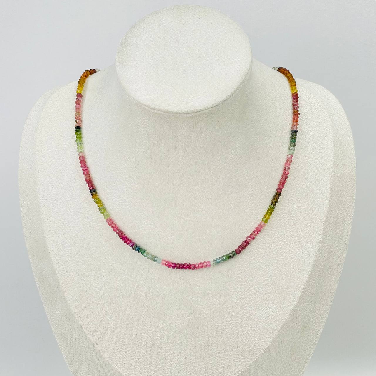 Радуга Самоцветов Колье из Турмалина микс