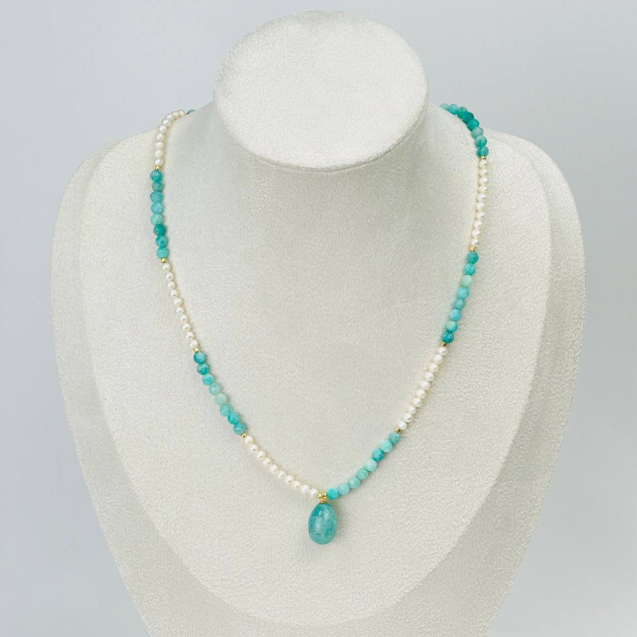 Радуга Самоцветов Колье из Амазонита и Жемчуга