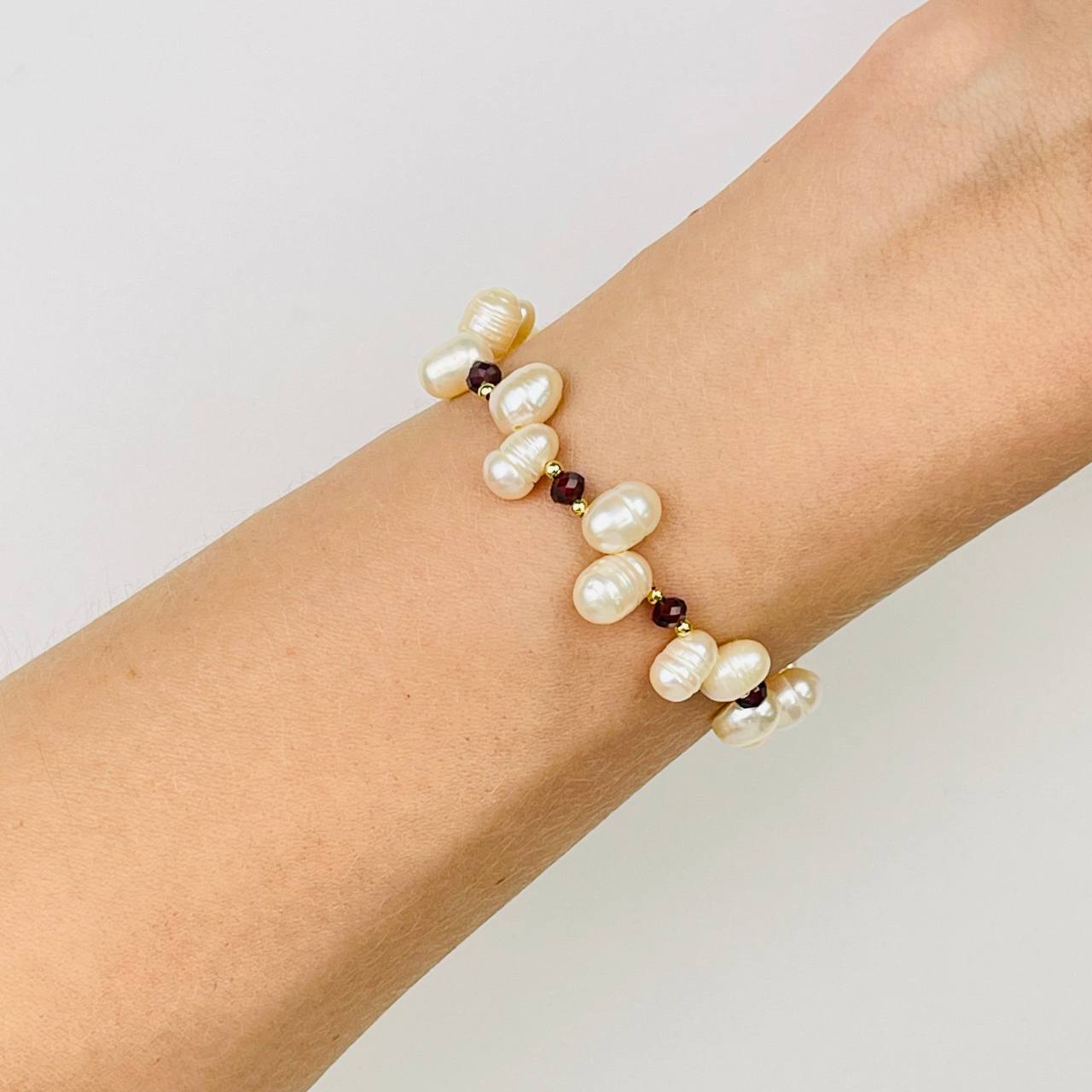 Радуга Самоцветов Браслет из Жемчуга и Граната