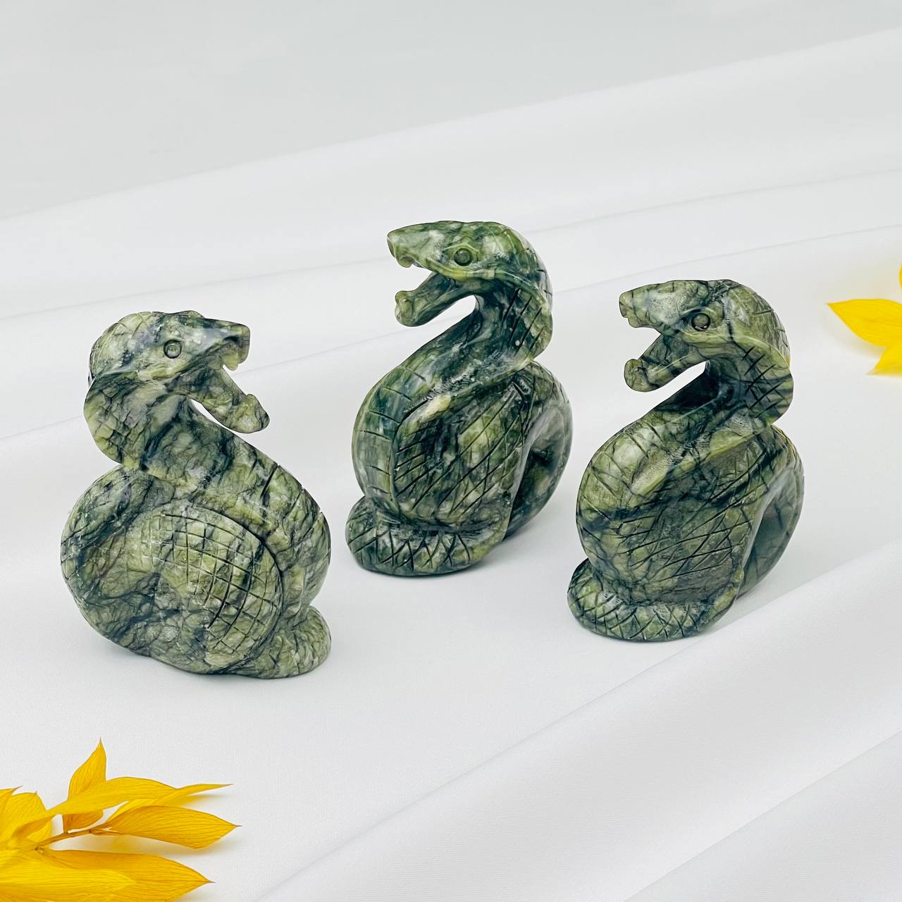 Радуга Самоцветов Фигурка Кобра из Змеевика