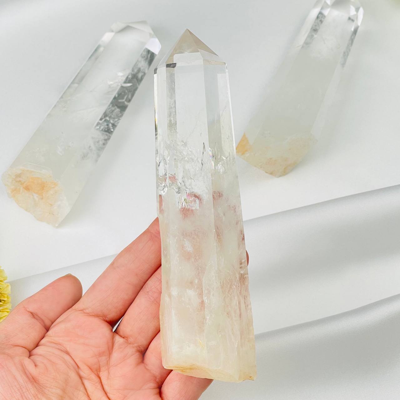 Радуга Самоцветов Природный кристалл Горного Хрусталя